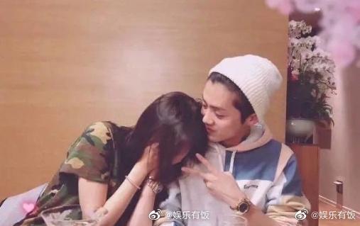 小叶紫檀和血檀手串有多大区别?怎么分辨?